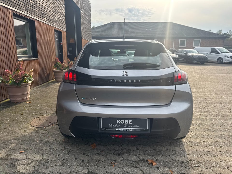 Peugeot e-208 50 Active Pack 5d