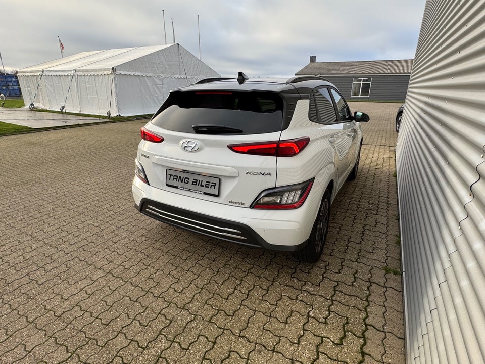 Hyundai Kona 64 EV Advanced 5d