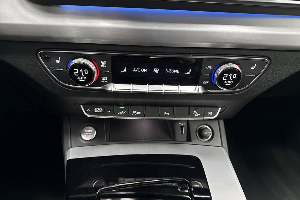 Audi Q5 50 TFSi e S-line quattro S-tr. 5d