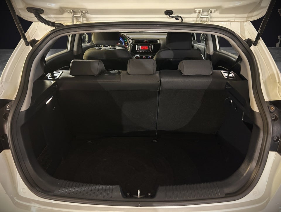 Kia Rio 1,2 CVVT Active 5d