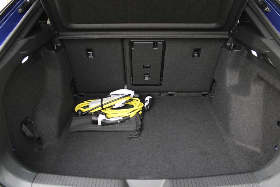 VW ID.5 77 Style 5d