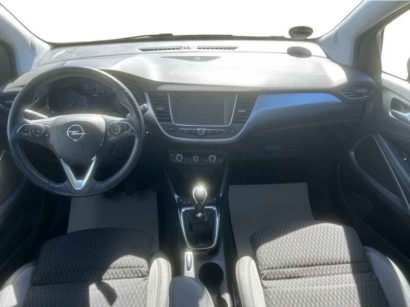 Opel Crossland X 1,2 Enjoy Special 5d