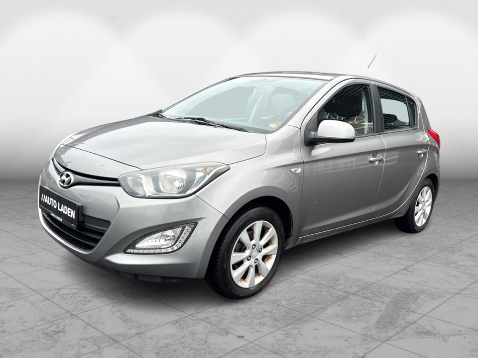 Hyundai i20 1,25 Classic XTR 5d