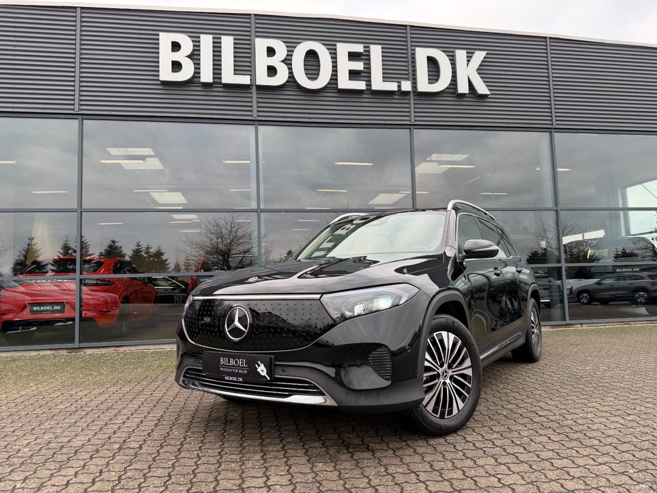Mercedes EQB250+ Progressive 5d