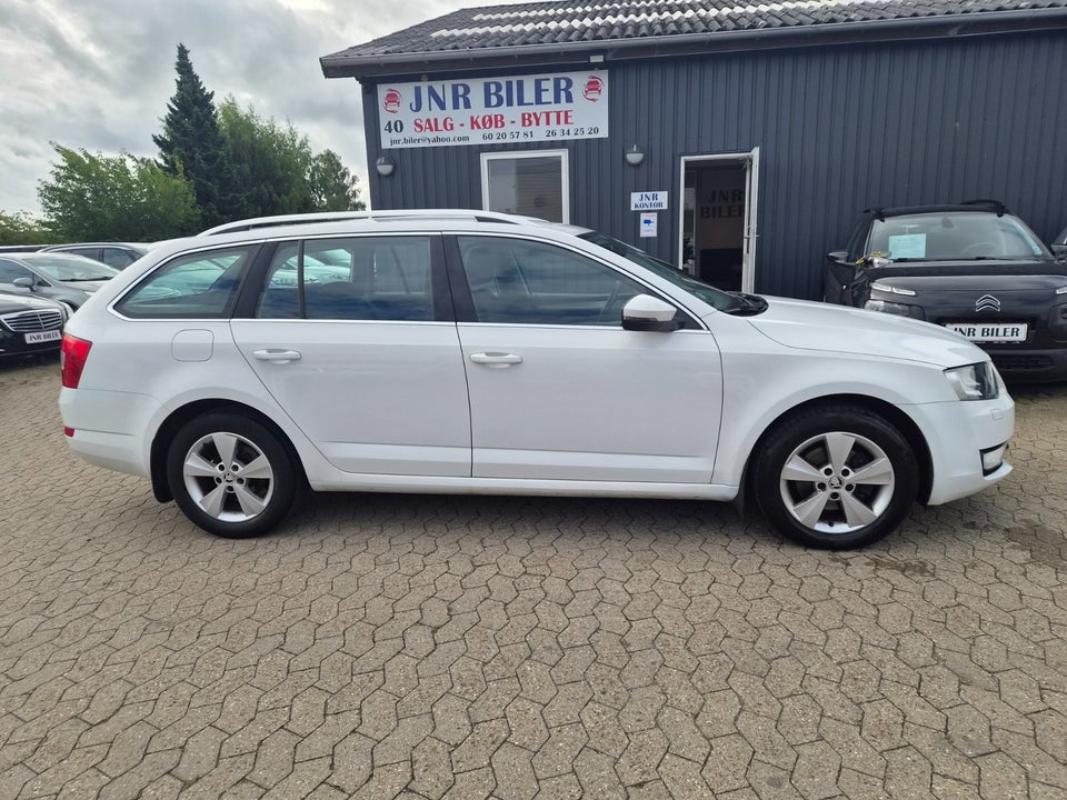 Skoda Octavia 1,2 TSi 105 Active Combi 5d