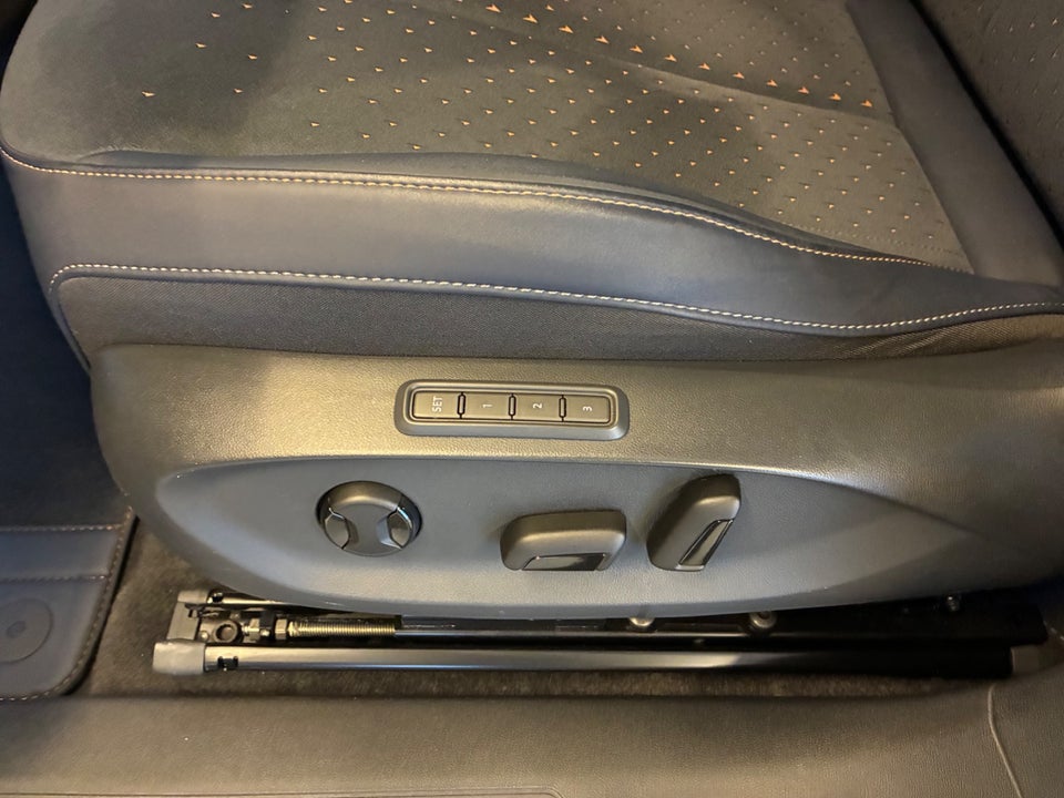 Cupra Tavascan 77 VZ Adrenaline 5d