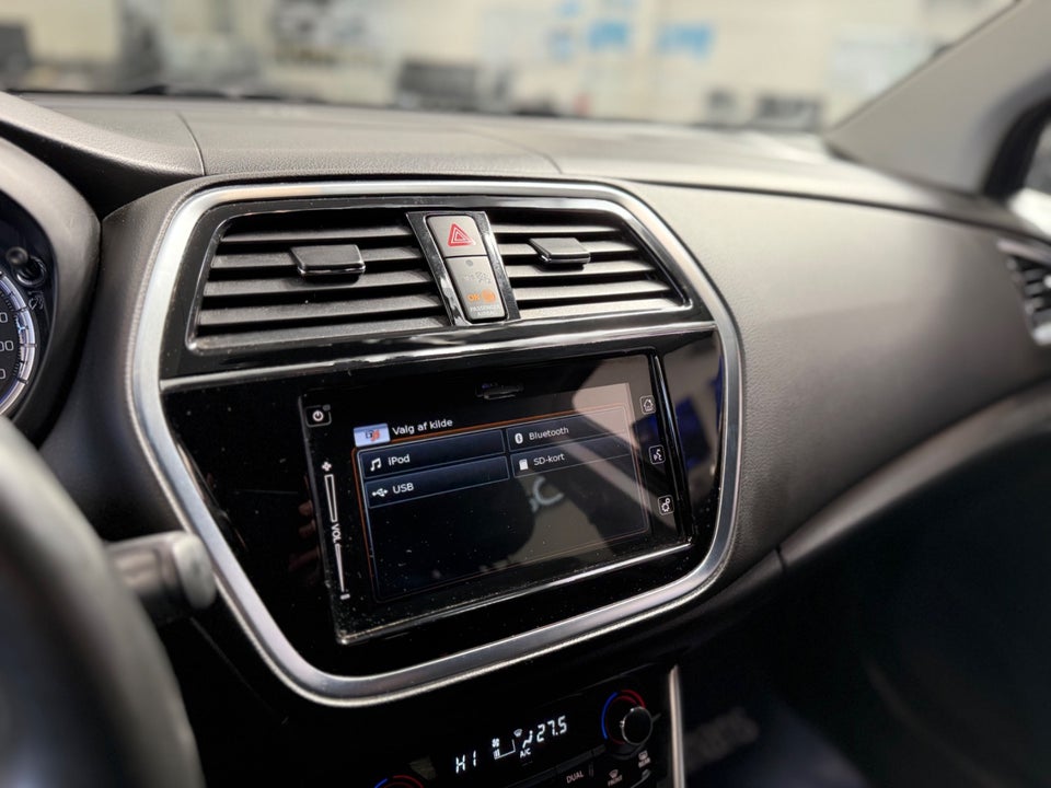 Suzuki S-Cross 1,4 mHybrid Active 5d