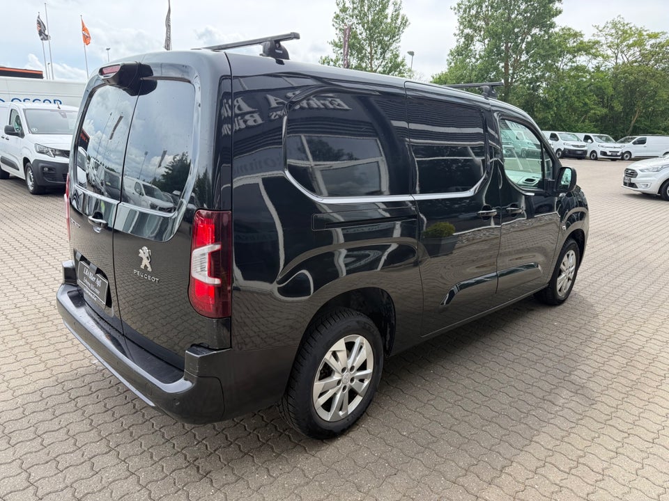 Peugeot Partner 1,5 BlueHDi 130 L2V2 Plus EAT8 Van