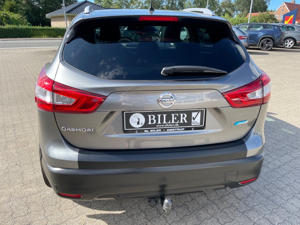 Nissan Qashqai 1,5 dCi 110 Tekna 5d