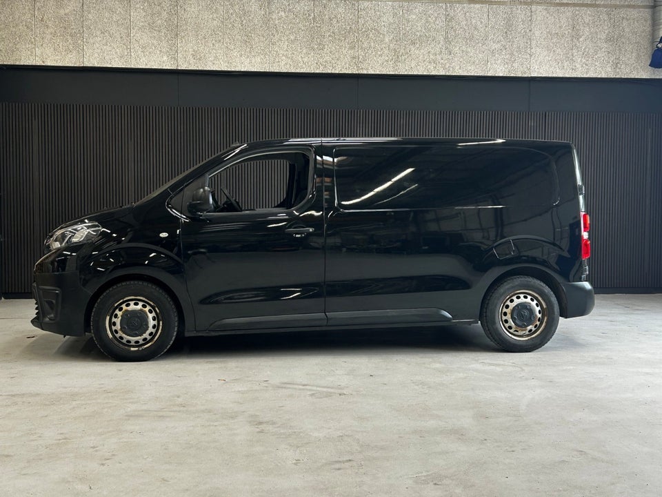 Toyota ProAce 1,6 D 115 Medium Base 5d