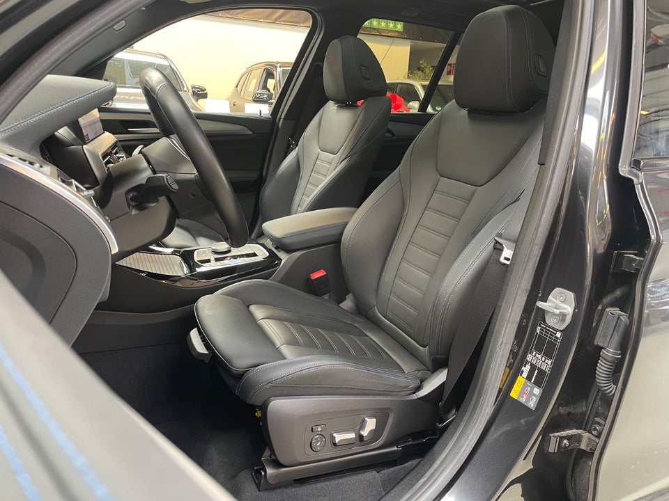 BMW iX3 Charged Plus M-Sport 5d