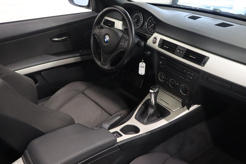 BMW 325Ci 3,0 Cabriolet 2d