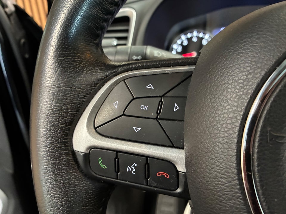 Jeep Renegade 1,4 M-Air 140 Limited 5d