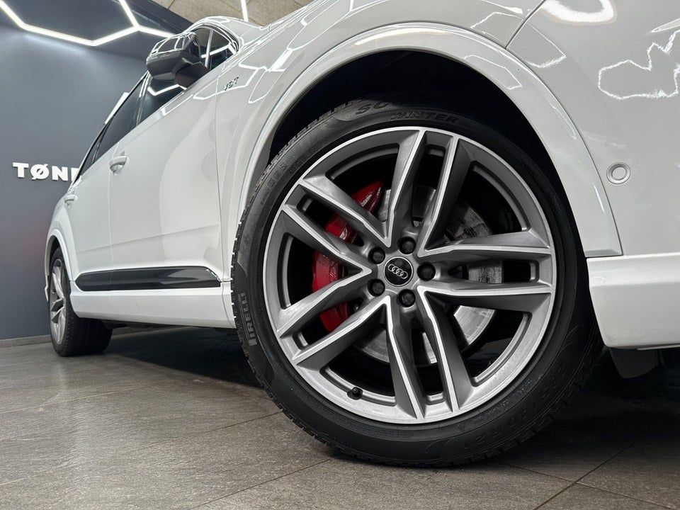 Audi SQ7 4,0 TDi quattro Tiptr. 7prs 5d