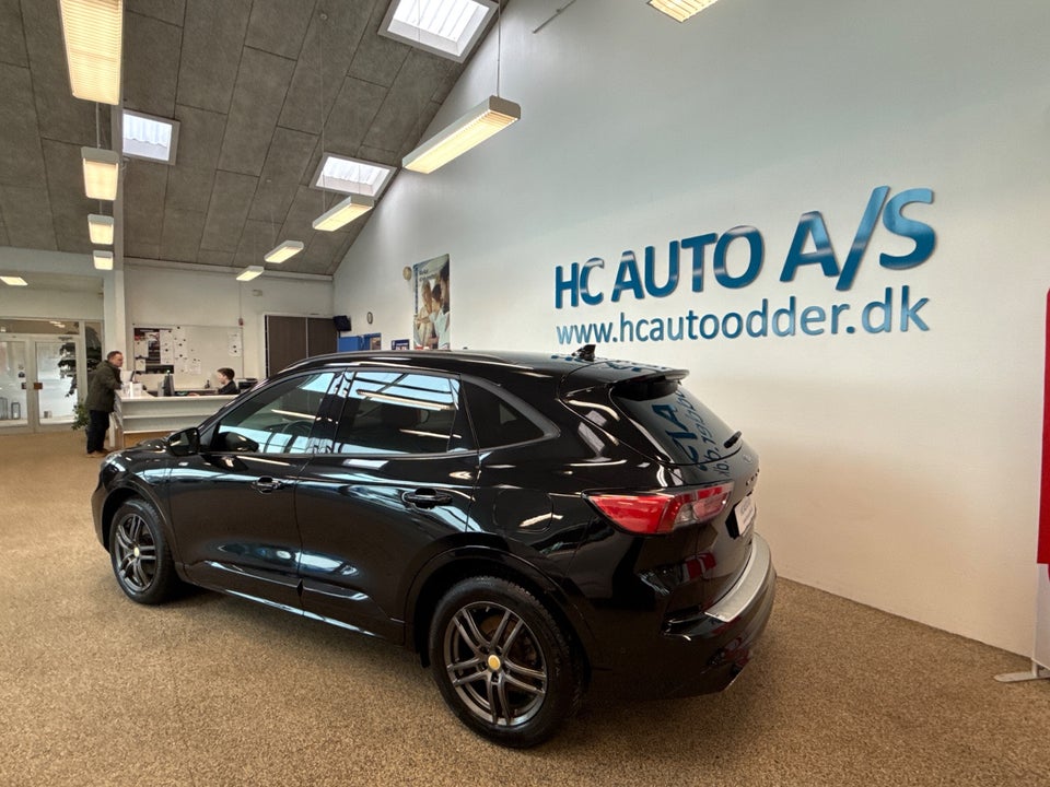 Ford Kuga 2,5 PHEV ST-Line CVT 5d