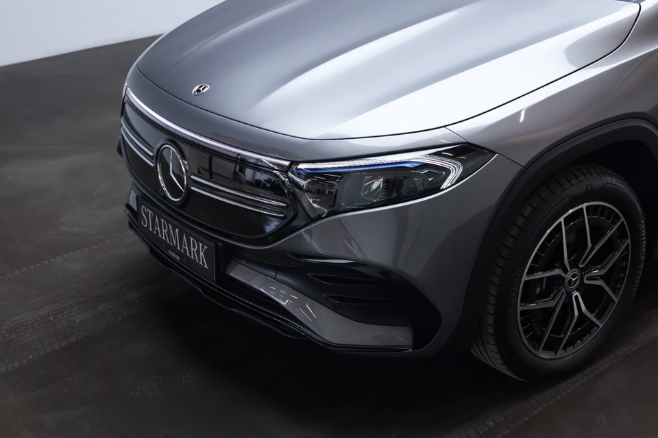 Mercedes EQB300 AMG Line 4Matic 5d