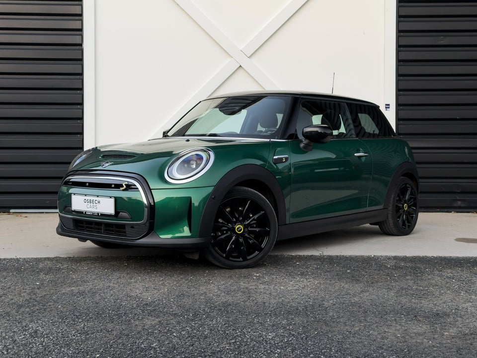 MINI Cooper SE Classic Trim 3d