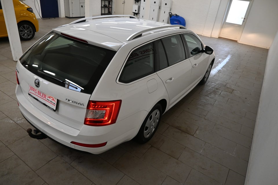 Skoda Octavia 1,2 TSi 105 Elegance Combi DSG 5d