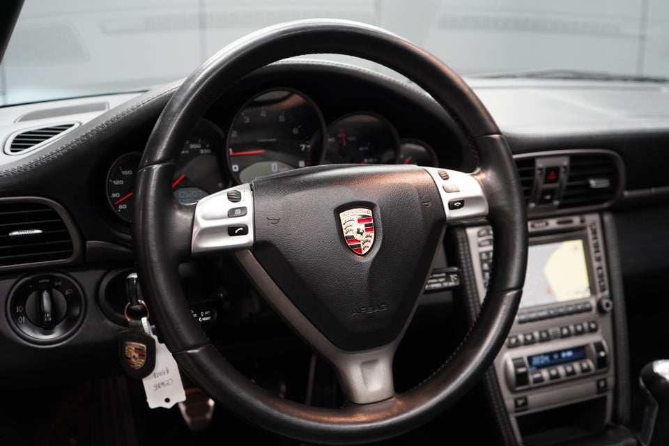 Porsche 911 Carrera 3,6 Cabriolet 2d