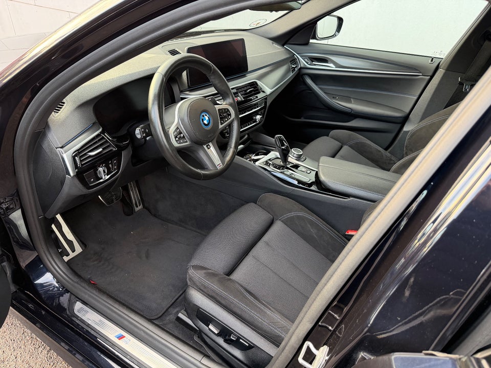 BMW 545e 3,0 M-Sport xDrive aut. 4d