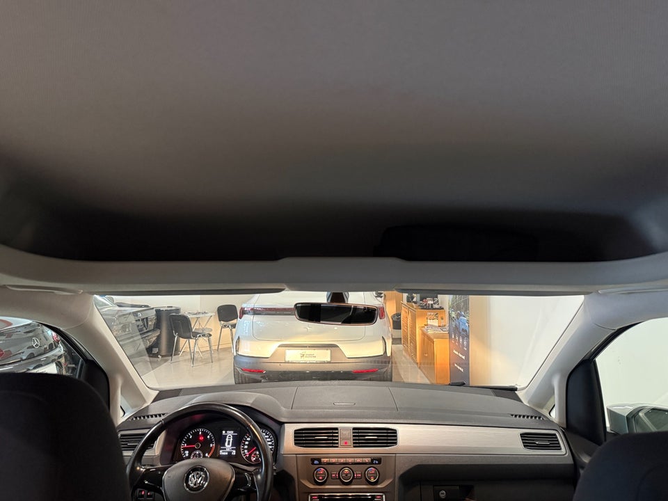 VW Caddy 2,0 TDi 102 Comfortline BMT 4d