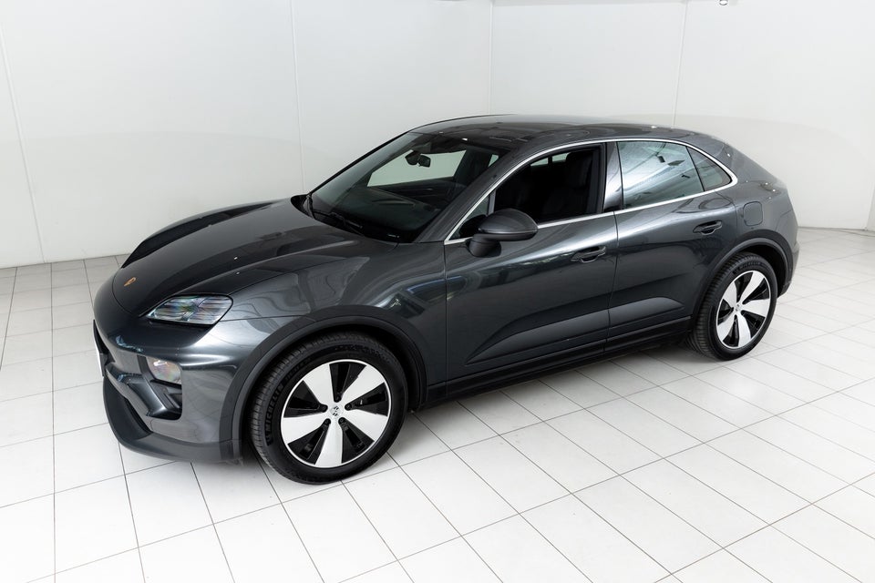 Porsche Macan 4 5d