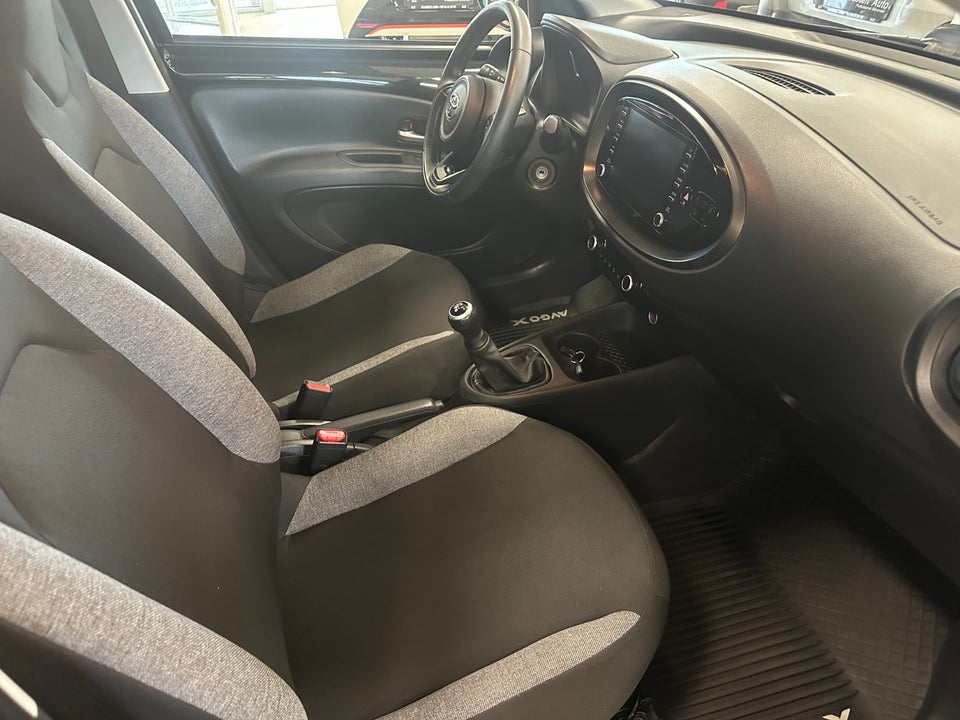 Toyota Aygo X 1,0 Active 5d
