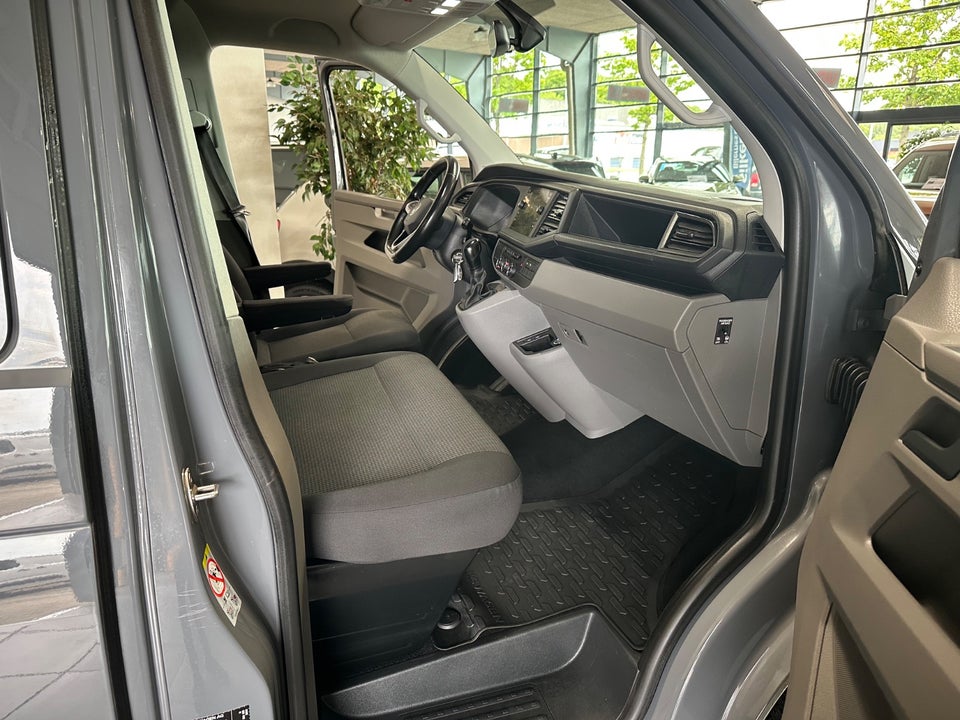 VW Transporter 2,0 TDi 150 Kassevogn DSG kort