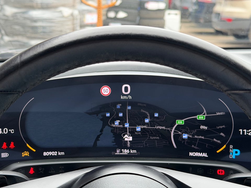 Porsche Taycan 4d