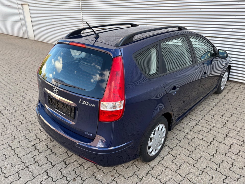 Hyundai i30 1,6 CRDi 90 Blue Drive 5d