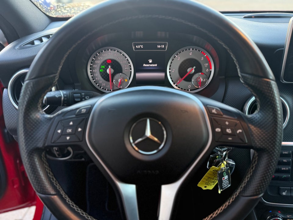 Mercedes A200 2,2 CDi Urban 5d