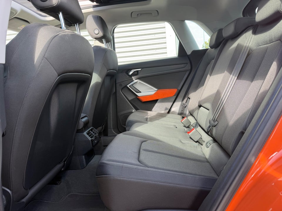 Audi Q3 35 TFSi Advanced S-tr. 5d