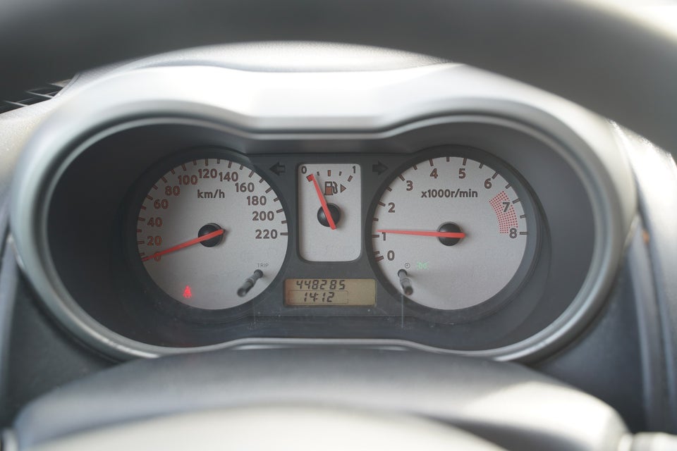 Nissan Note 1,4 Visia 5d