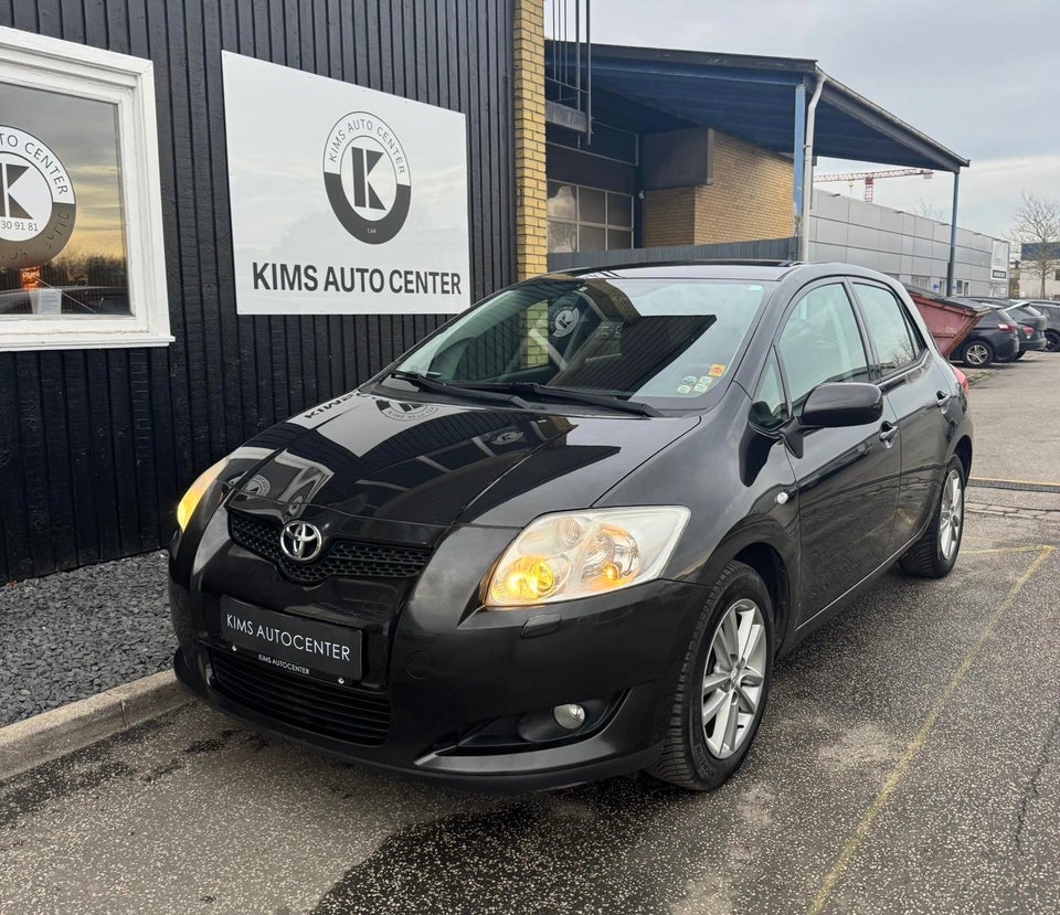 Toyota Auris 1,6 Luna+ M/M 5d