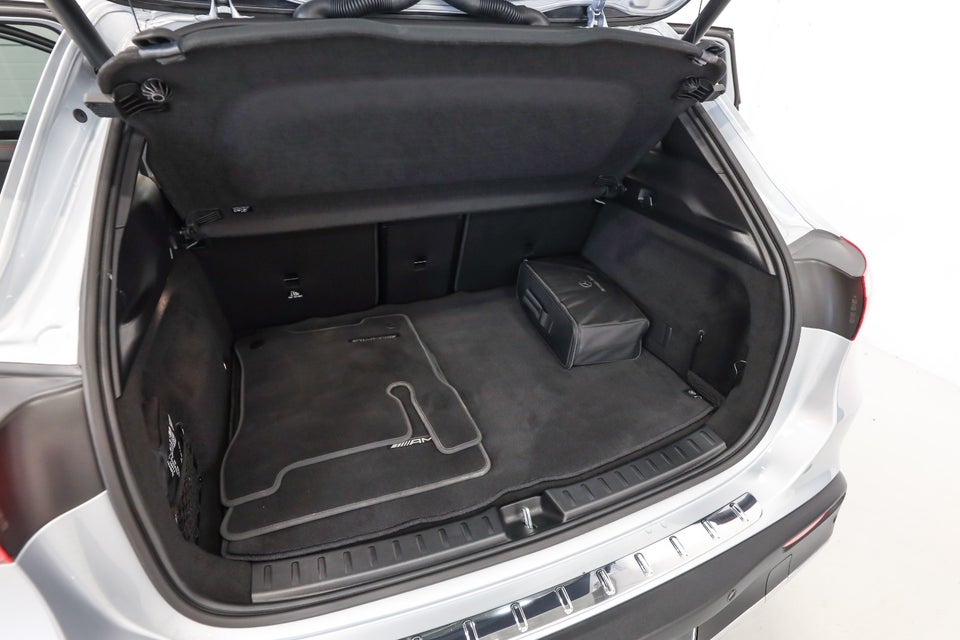 Mercedes EQA250+ AMG Advance 5d