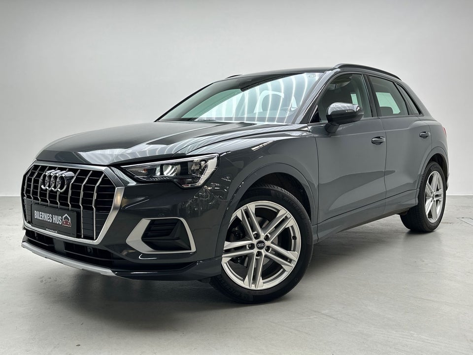 Audi Q3 35 TFSi Advanced Prestige S-tr. 5d