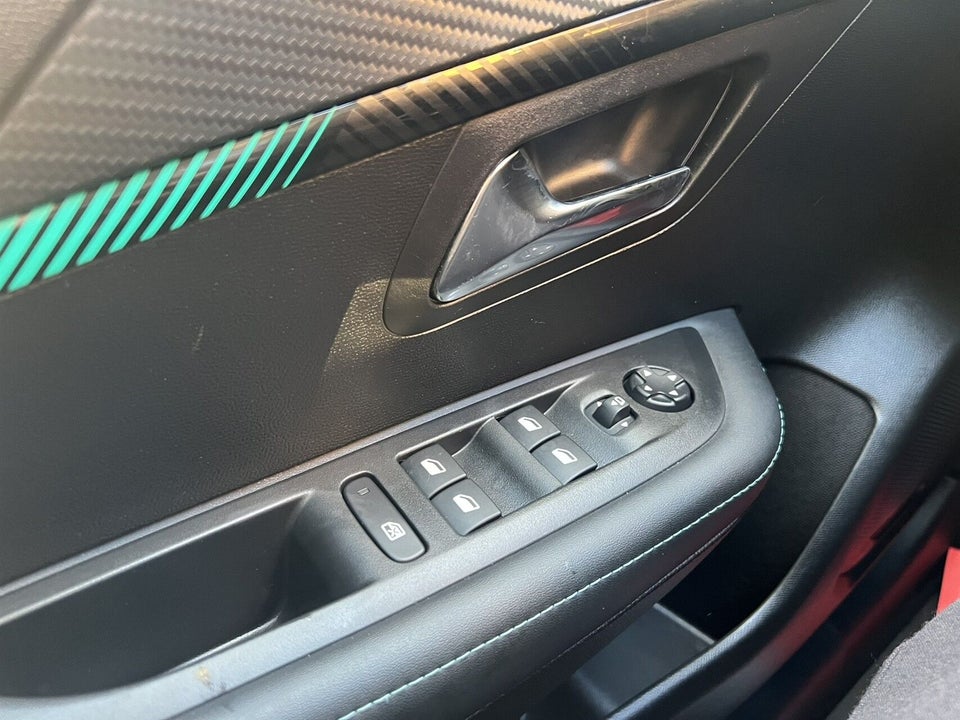 Peugeot 208 1,2 PureTech 100 Allure Pack 5d