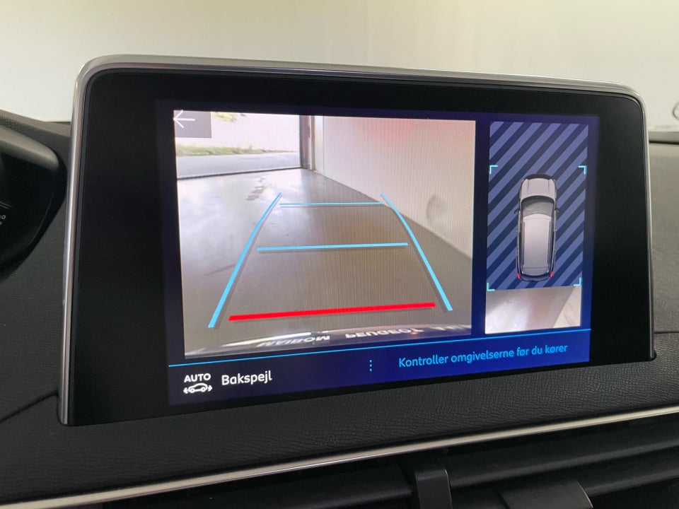 Peugeot 3008 1,2 e-THP 130 Allure 5d