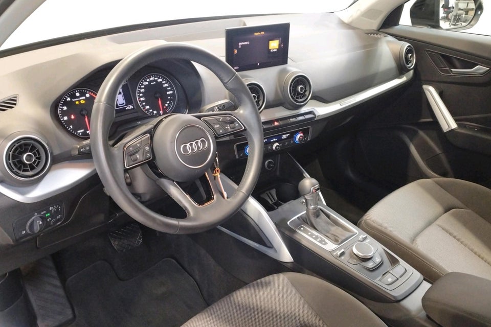 Audi Q2 35 TFSi S-tr. 5d