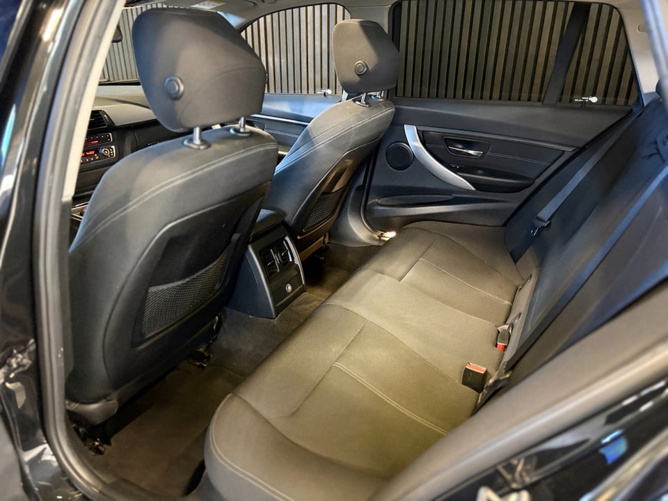 BMW 320d 2,0 Touring Sport Line xDrive aut. 5d