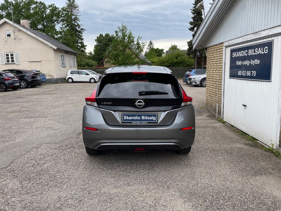 Nissan Leaf 40 Acenta 5d