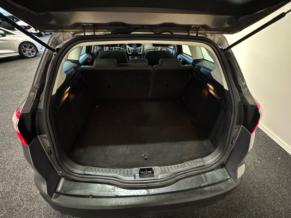 Ford Focus 1,6 Ti-VCT 125 Edition stc. aut. 5d