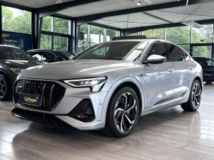 Audi e-tron, modelår 2023, 52,000 km