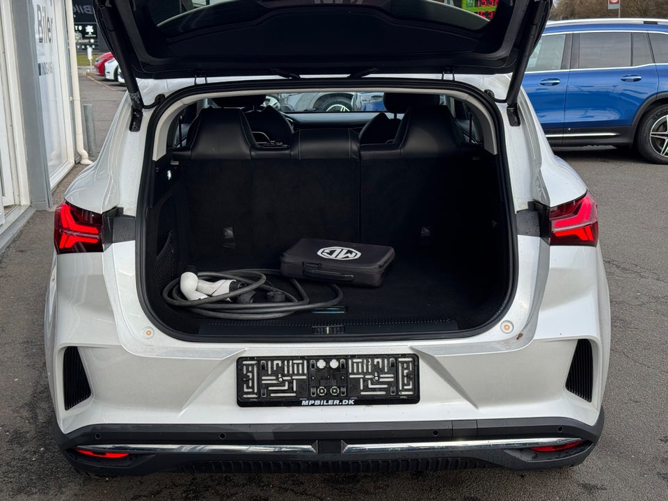 MG Marvel R Performance 5d