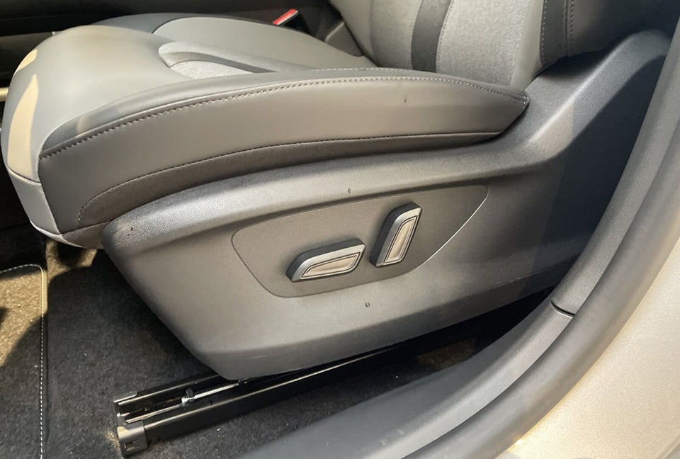 MG MGS5 64 Luxury 5d