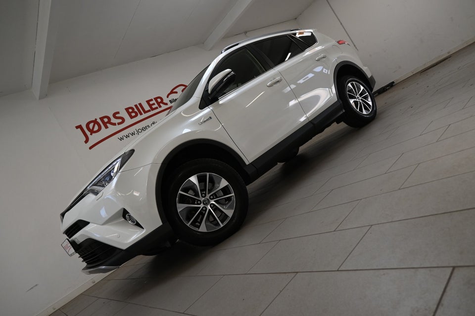 Toyota RAV4 2,5 Hybrid H3 MDS 5d