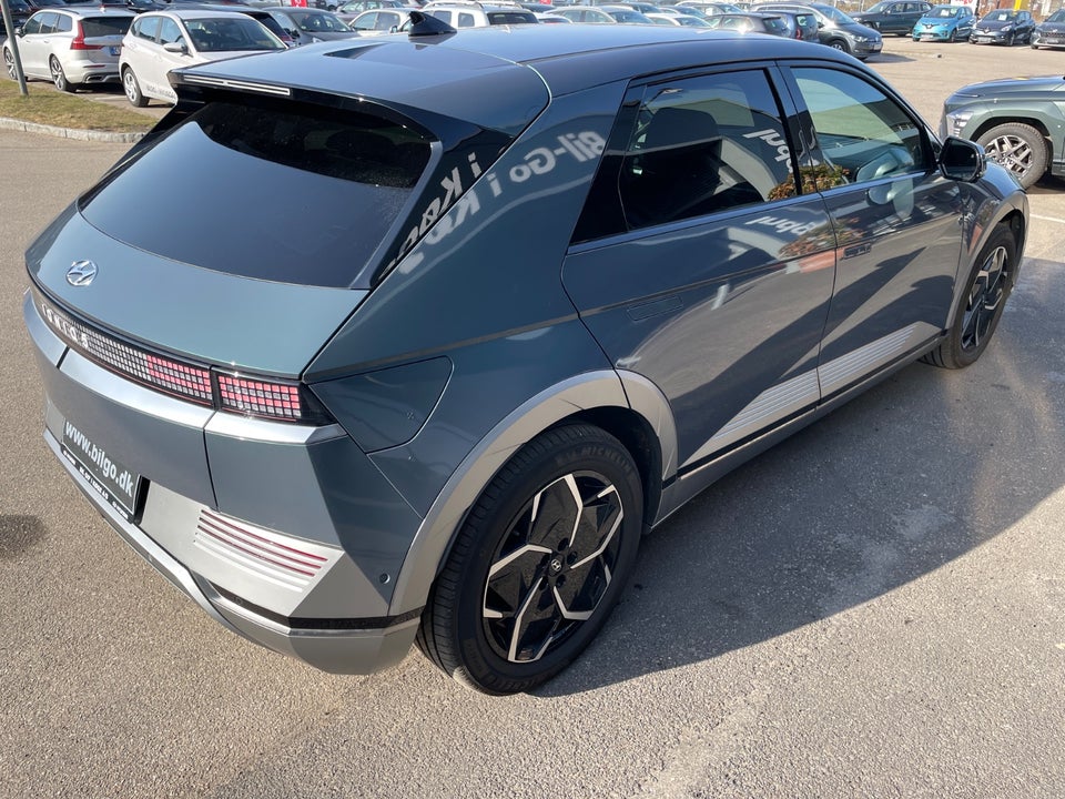 Hyundai Ioniq 5 77 Uniq 5d