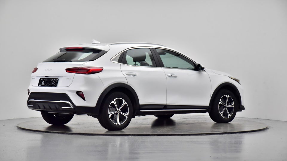 Kia XCeed 1,6 PHEV Prestige DCT 5d