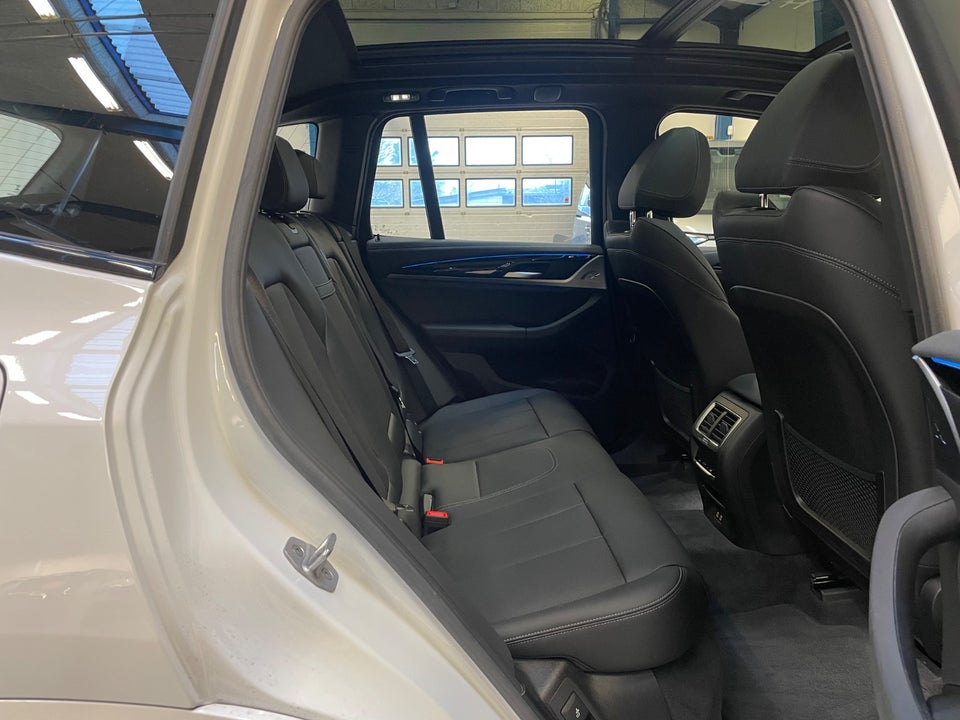 BMW iX3 Charged M-Sport 5d