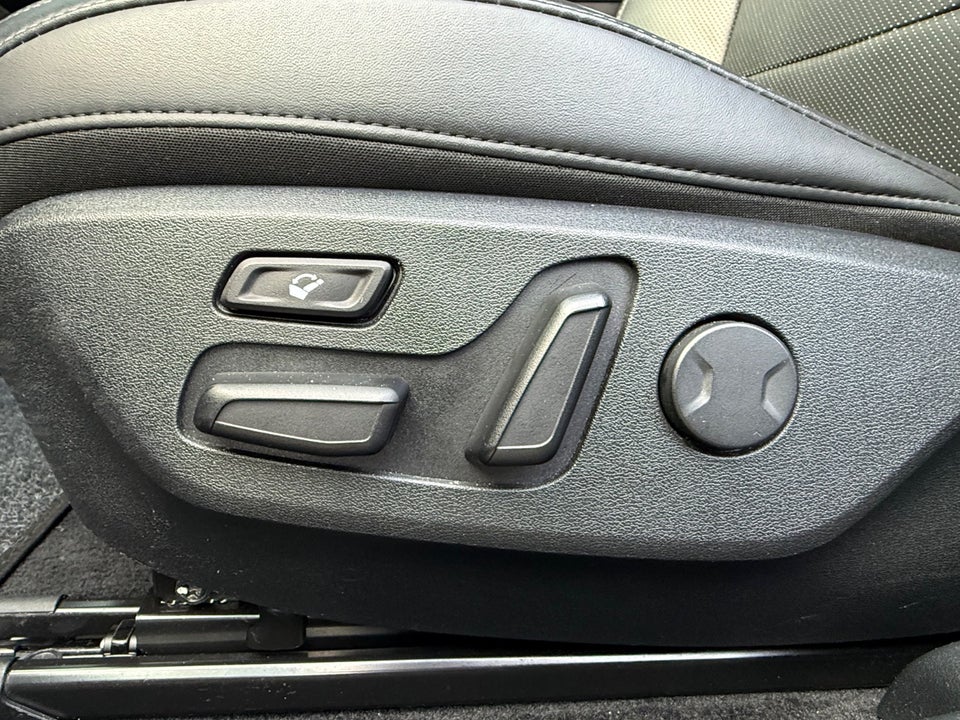 Kia EV6 77 Long Range Upgrade 5d